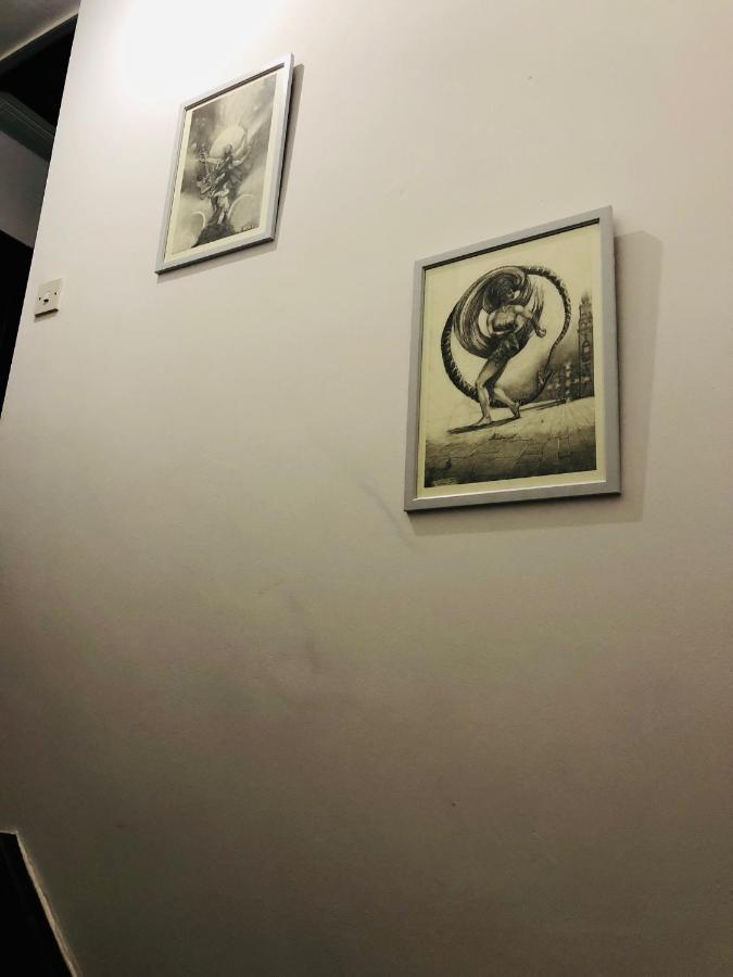 Universal Harmony Retreats Glastonbury Apartment Ngoại thất bức ảnh