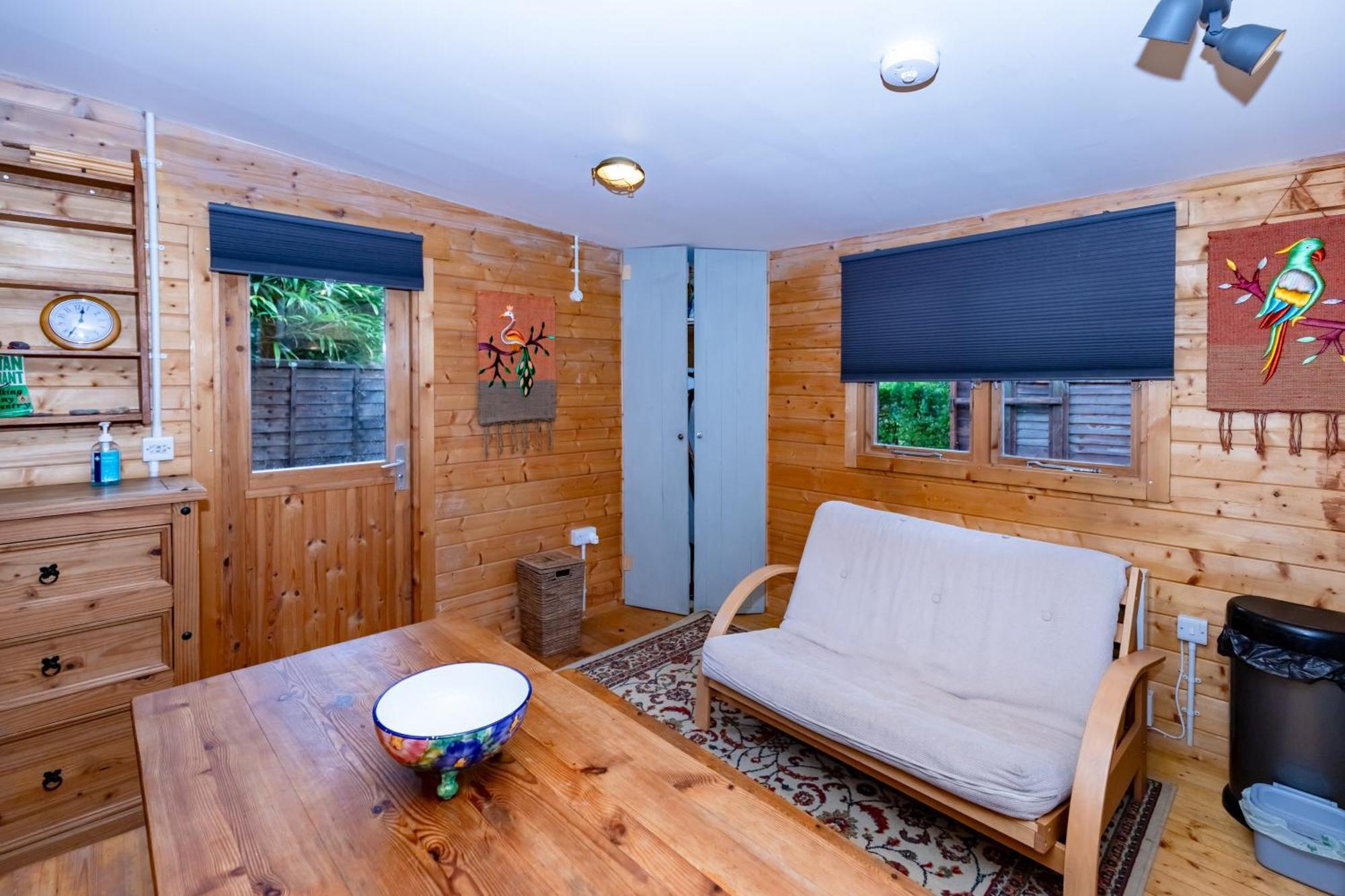 Universal Harmony Retreats Glastonbury Apartment Ngoại thất bức ảnh